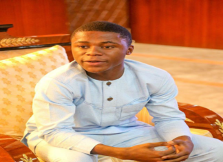 KELVIN DOE, 21 YEAR OLD ENTREPRENEUR WHO WAS DISCOVERED THROUGH THE INTERNET KELVIN DOE, 21 YEAR OLD ENTREPRENEUR WHO WAS DISCOVERED THROUGH THE INTERNET
