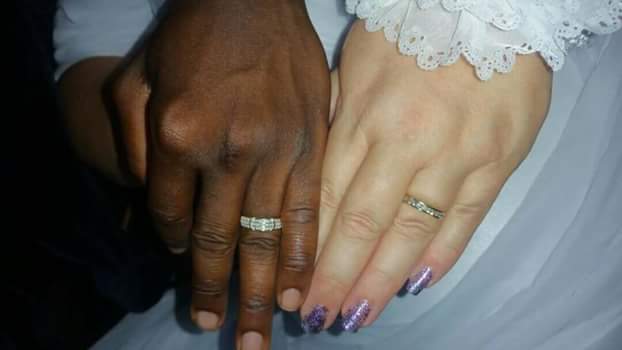 Sierra Leone musician Blazer Blaze Joeblaze got married to an older white woman