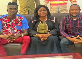 Ministry of Tourism Memunatu Pratt engaged Markmuday on the importance of involving young people into music